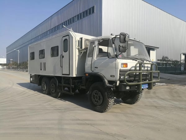 东风越野宿营车